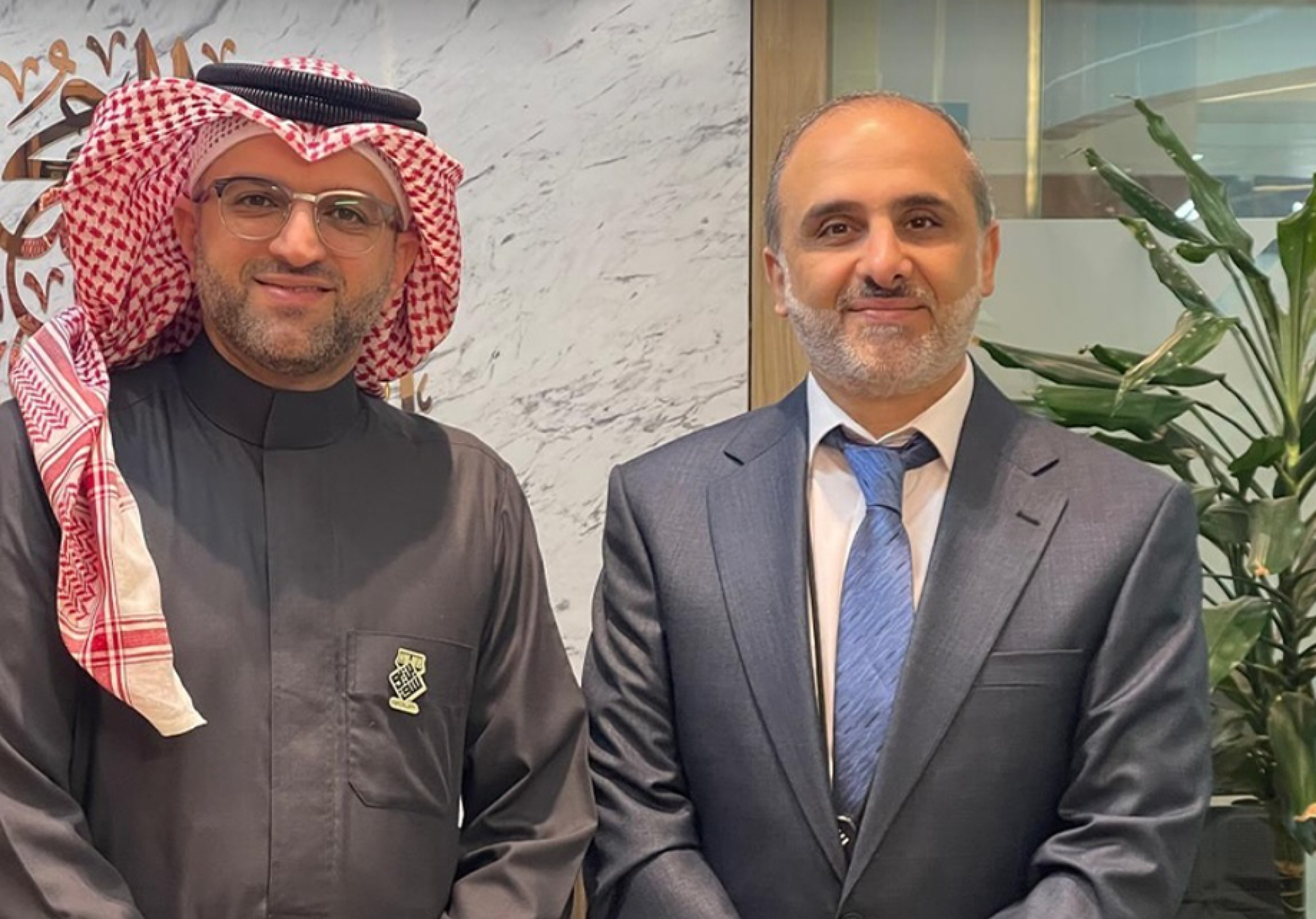 Jaffar Al-Jamri Chief Eexecutive Officer of Bin Yousif Group for Arbitration and Legal Advocacy Received a Visit From An Official of Gulf Commercial Bank